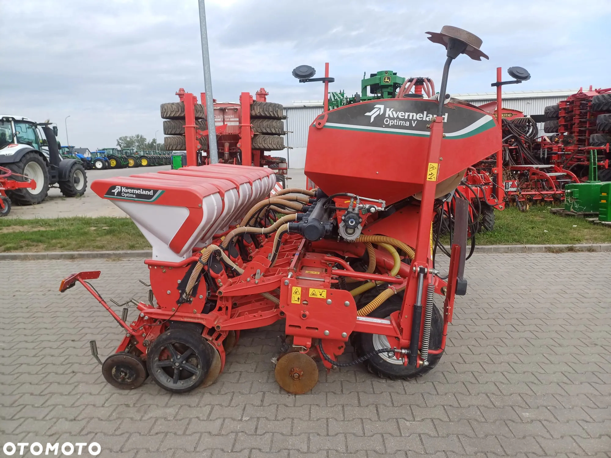 Kverneland Optima V e-drive 6rz - 4