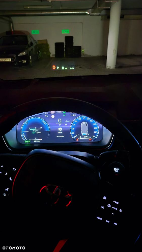 Toyota Corolla 1.8 Hybrid GR Sport - 11