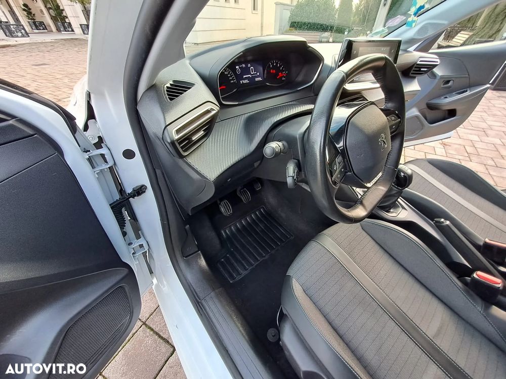 Peugeot 208 PureTech 75 Active Pack - 12