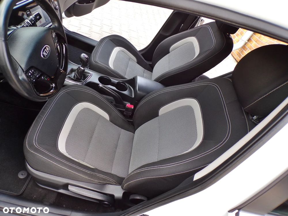 Kia Ceed 1.6 CRDi L - 25