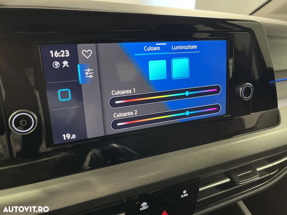Volkswagen Golf - 21