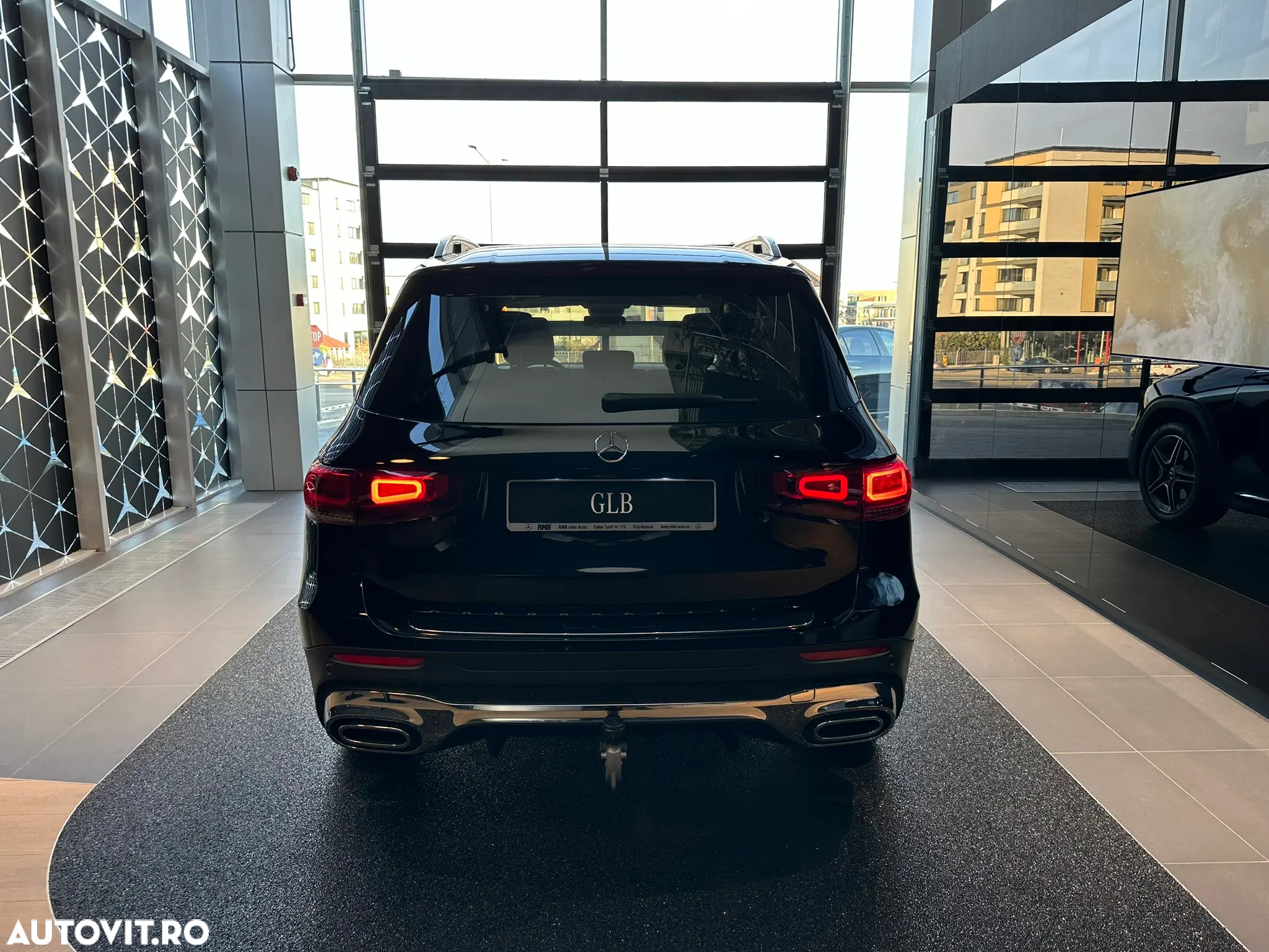 Mercedes-Benz GLB 200 4MATIC Aut. - 4