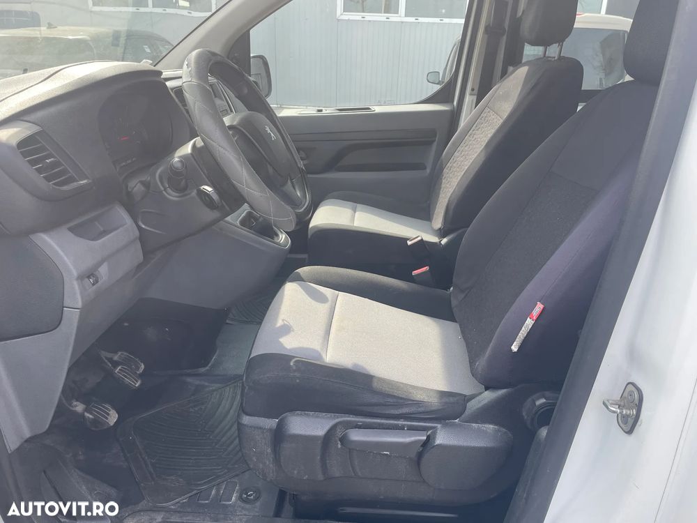 Peugeot Traveller - 9