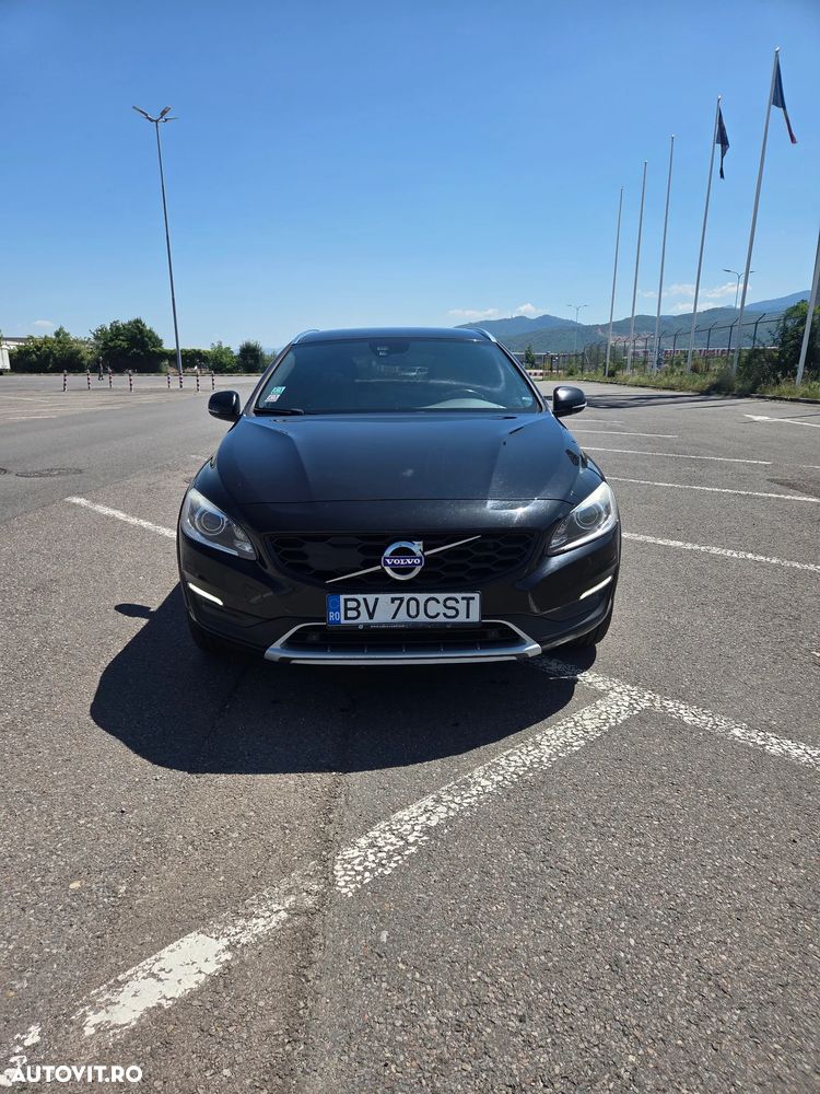 Volvo V60 D4 Summum - 1