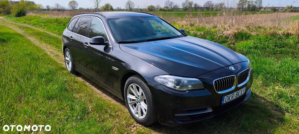 BMW Seria 5 520d xDrive - 1