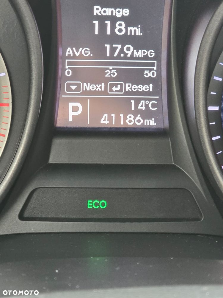 Hyundai Santa Fe - 4