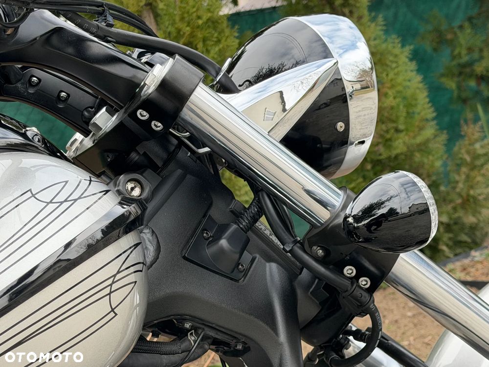 Yamaha Raider - 16