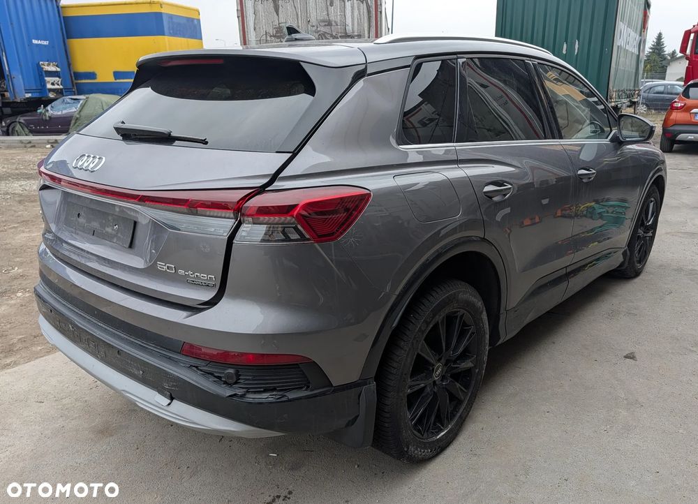 Audi Q4 e-tron 50 quattro - 3