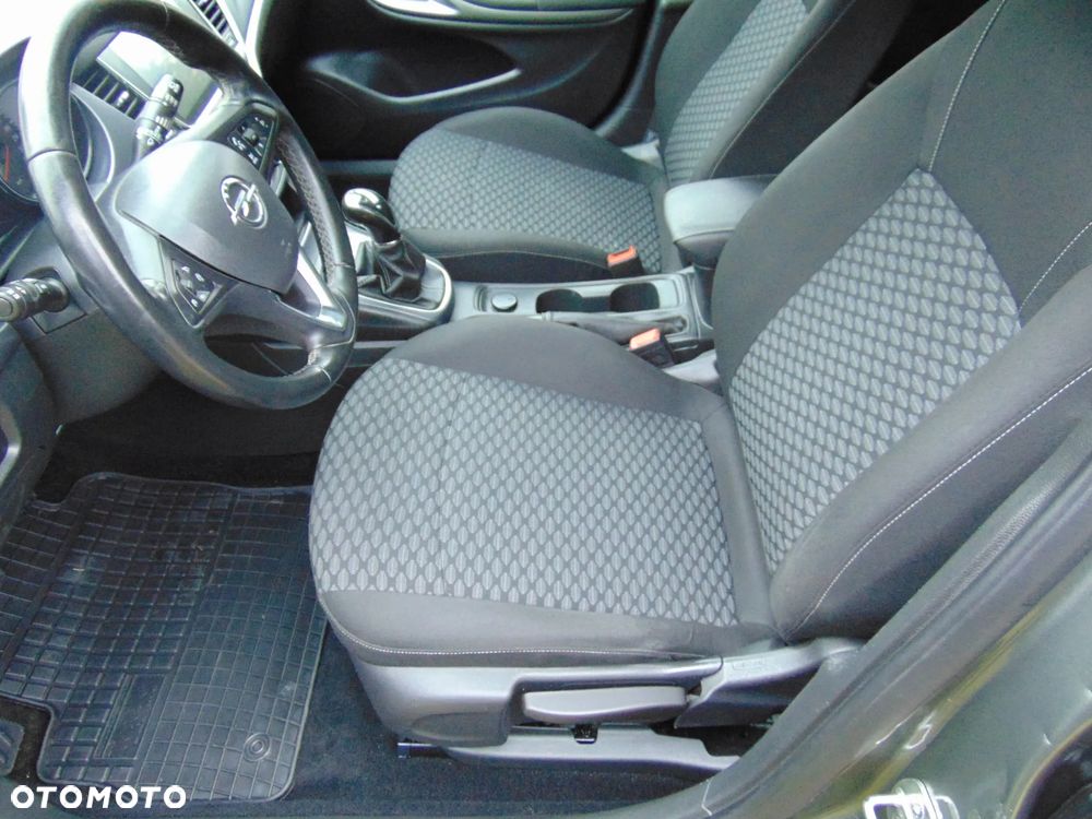 Opel Astra 1.4 Turbo Innovation - 19