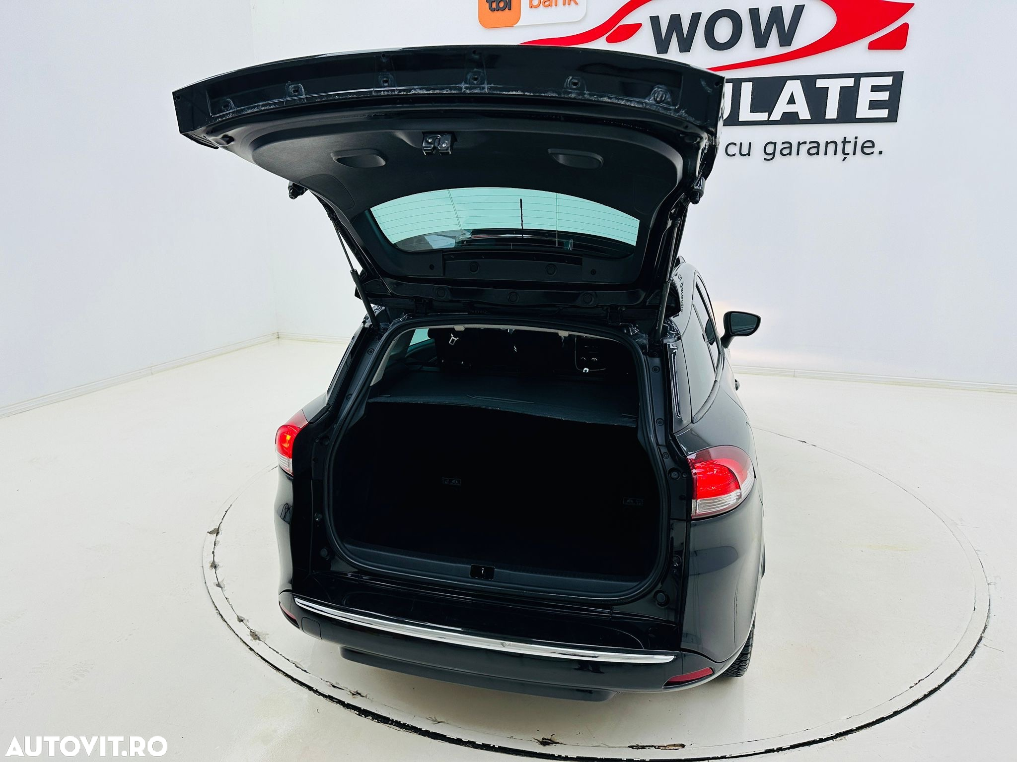 Renault Clio - 26