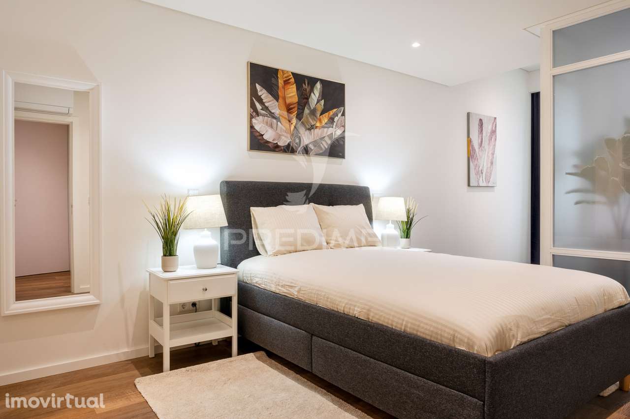 Apartamento T1+1 novo - Junto à Batalha - Porto - Grande imagem: 2/25