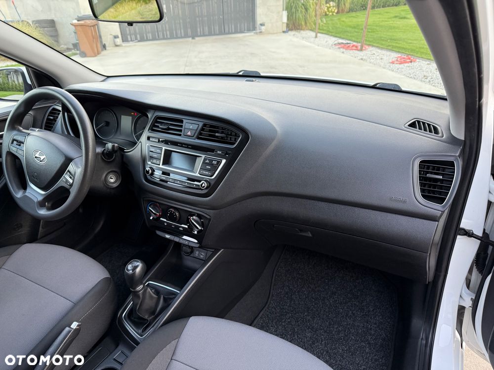 Hyundai i20 1.2 Select - 18