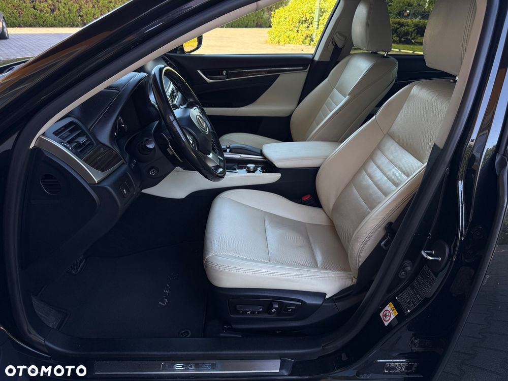Lexus GS 200t / 300 Prestige - 28