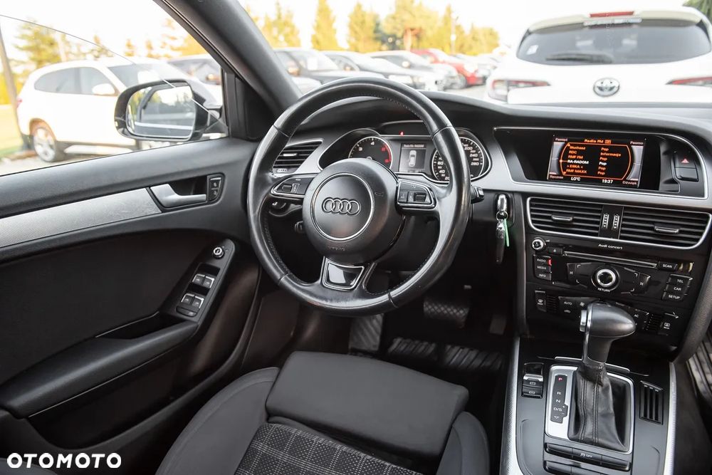 Audi A4 Avant 2.0 TDI DPF quattro S tronic S line Sportpaket - 17