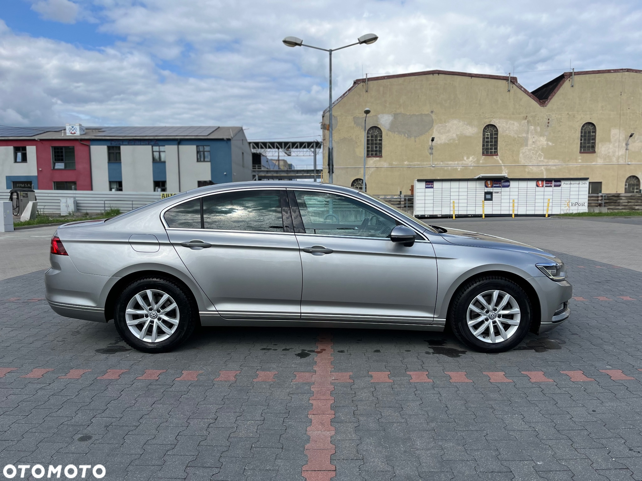 Volkswagen Passat 2.0 TDI SCR Highline DSG - 4