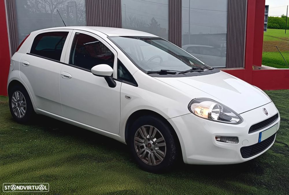 Fiat Punto 1.3 M-Jet Lounge S&S - 16