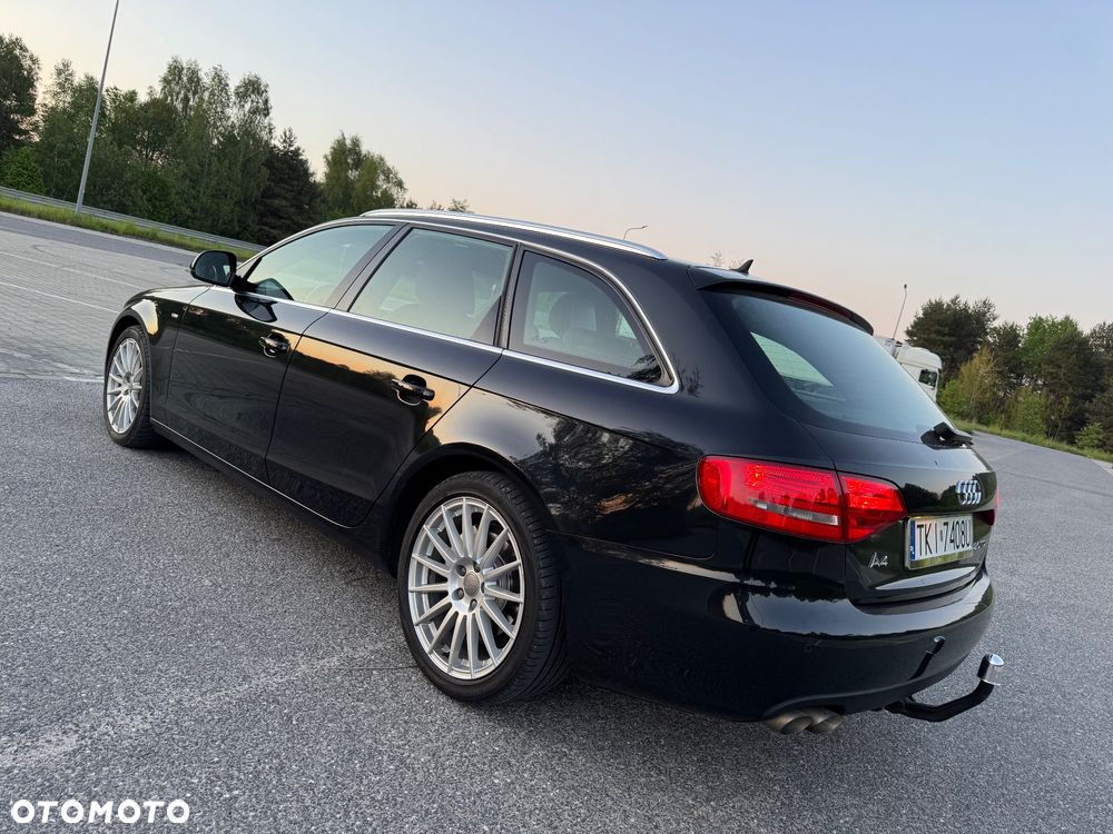 Audi A4 Avant 2.0 TDI - 16