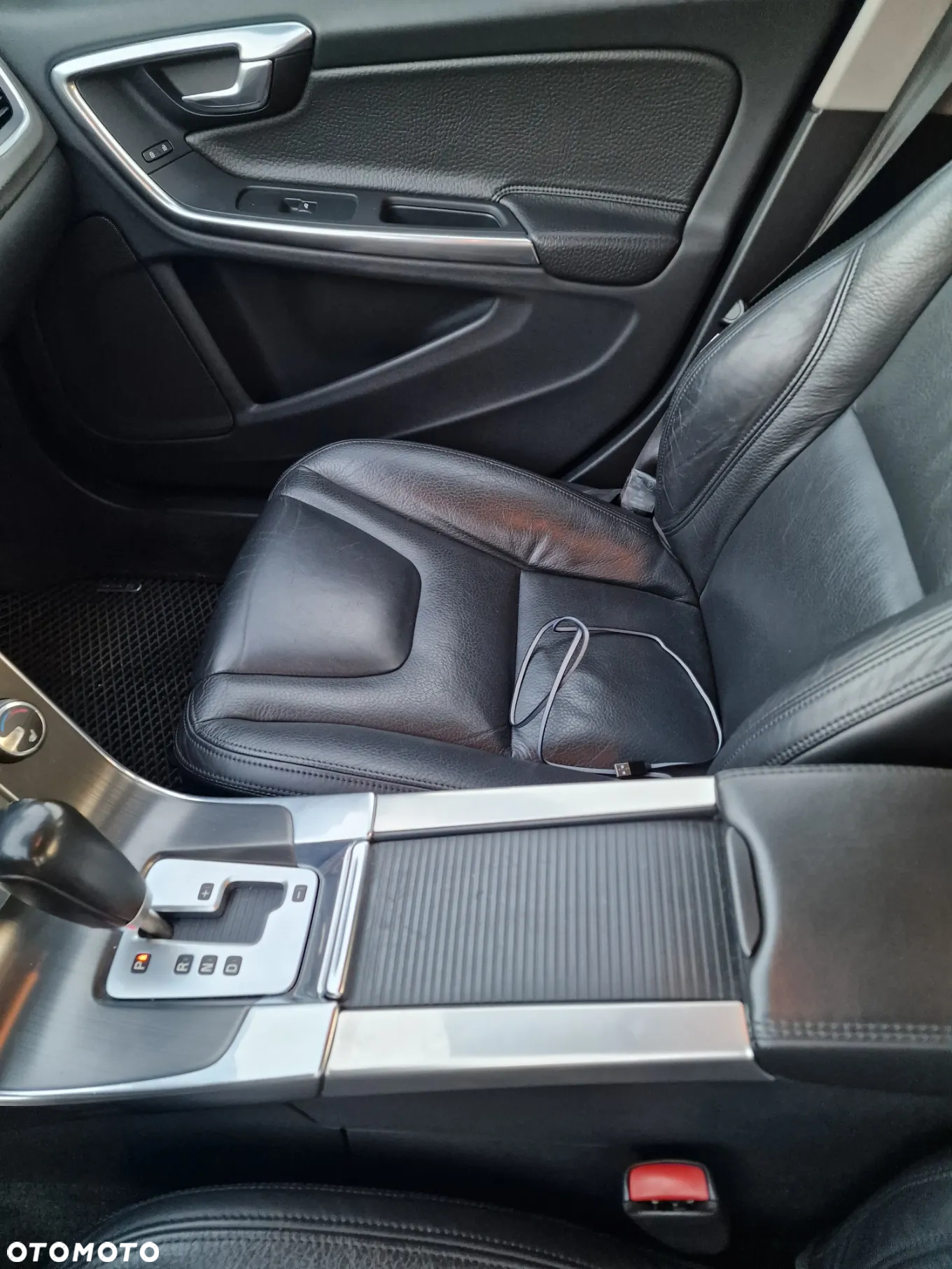 Volvo S60 D3 Geartronic Summum - 13