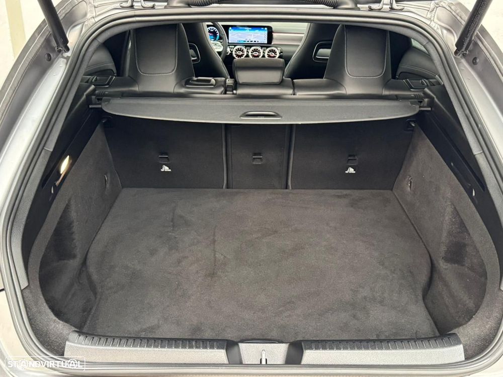 Mercedes-Benz CLA 250 e Shooting Brake AMG Line - 54