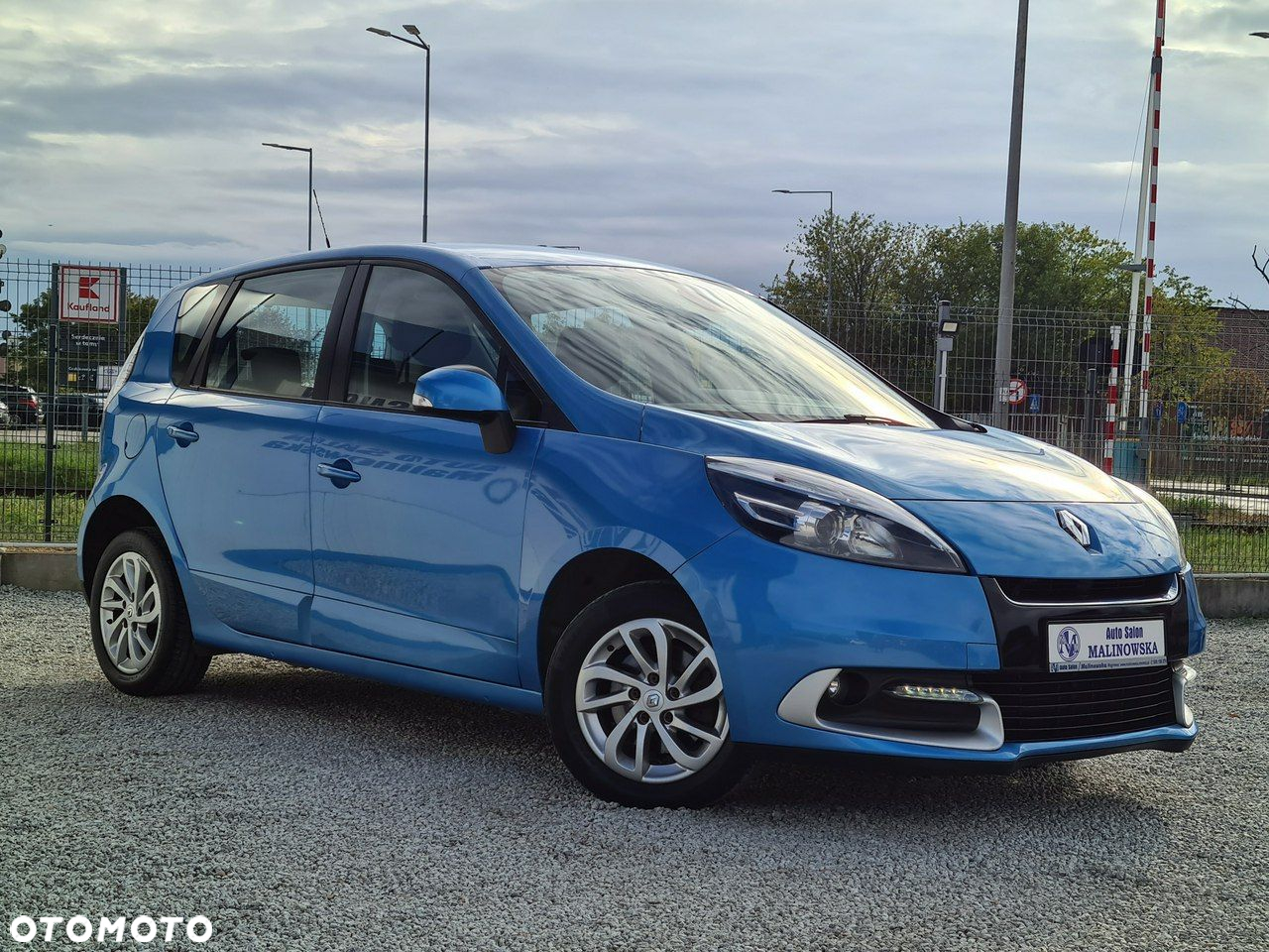 Renault Scenic 1.5 dCi Dynamique - 3