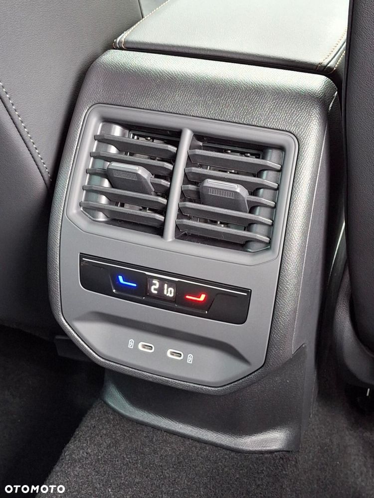 Cupra Leon 1.5 eTSI DSG - 27