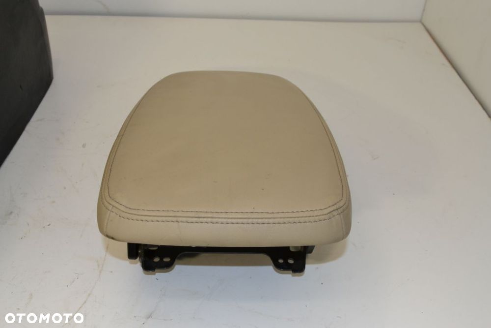 Podłokietnik tunel środkowy Lexus GS mk3 300 430 450h - 6