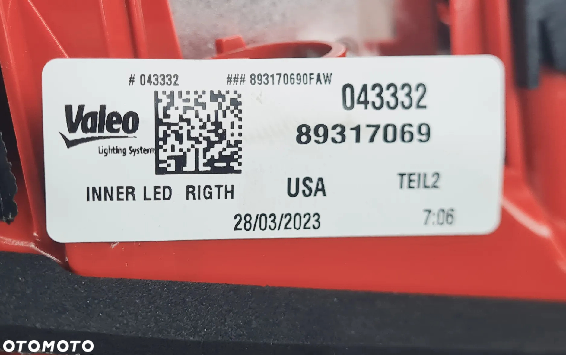 AUDI A6 C6 LAMPA LED PRAWA W KLAPĘ KOMBI NOWA ORI VALEO - 4