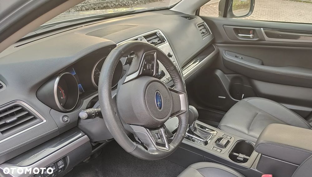 Subaru Outback 2.5i Exclusive - 9