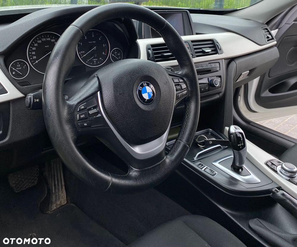 BMW Seria 3 320d - 7