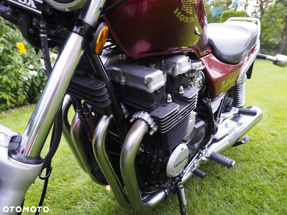 Honda Nighthawk - 21
