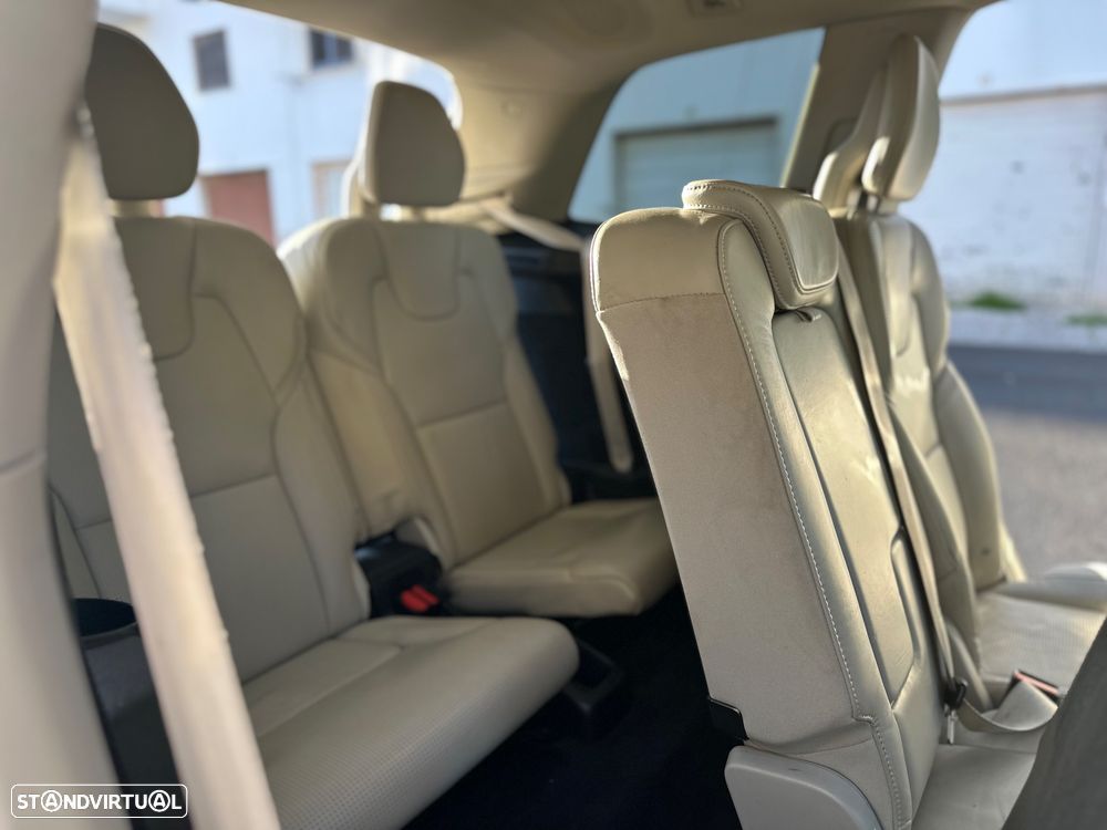 Volvo XC 90 - 19
