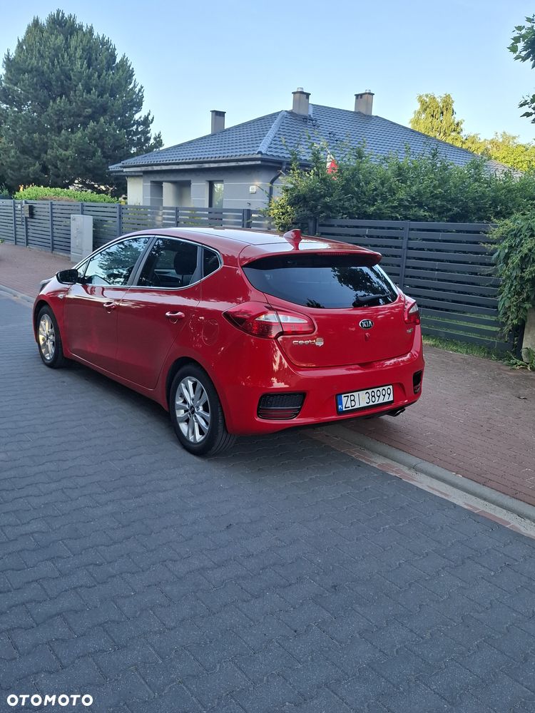 Kia Ceed 1.6 CRDi L - 3