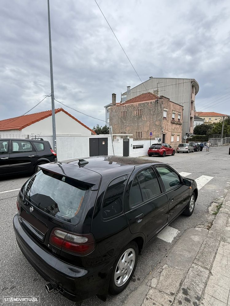 Nissan Almera - 13