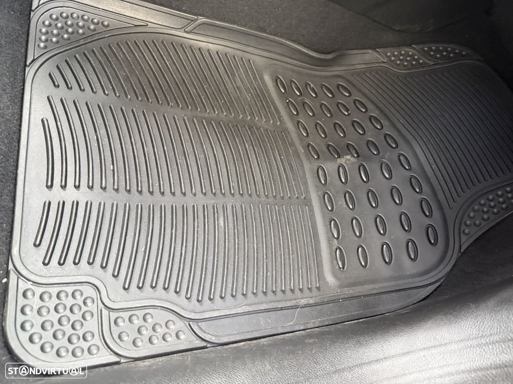 Jeep Renegade 1.4 MultiAir Limited - 39