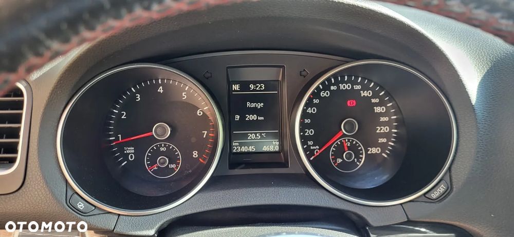 Volkswagen Golf VI 2.0 TSI GTI - 6