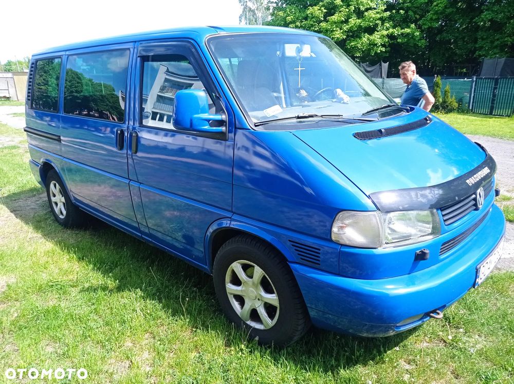 Volkswagen Multivan Standard - 8