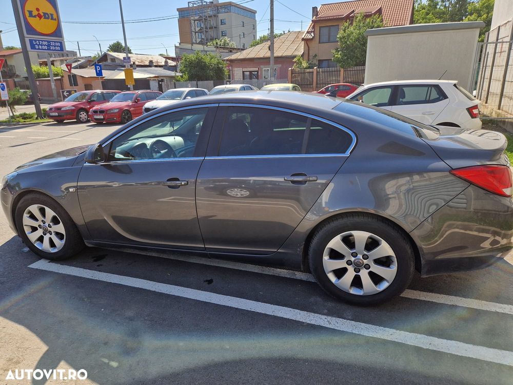 Opel Insignia - 2