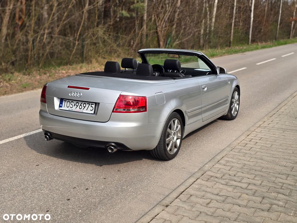 Audi A4 Cabrio 1.8 T - 17