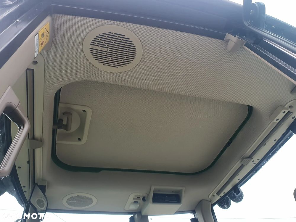 John Deere 6115 M - 9