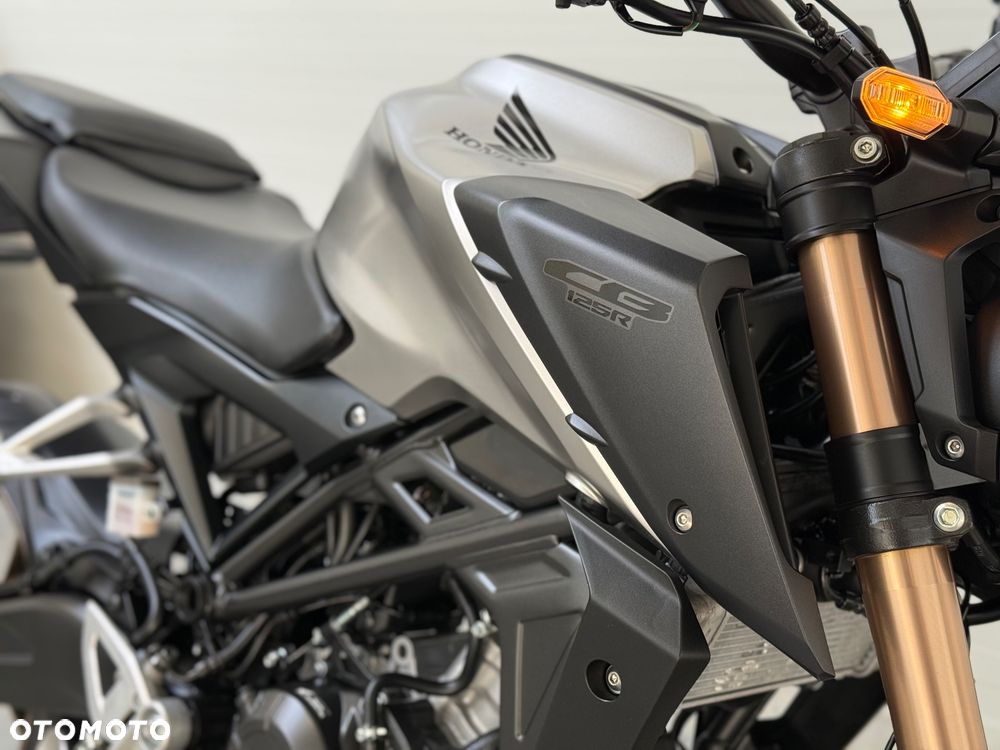 Honda CB - 16