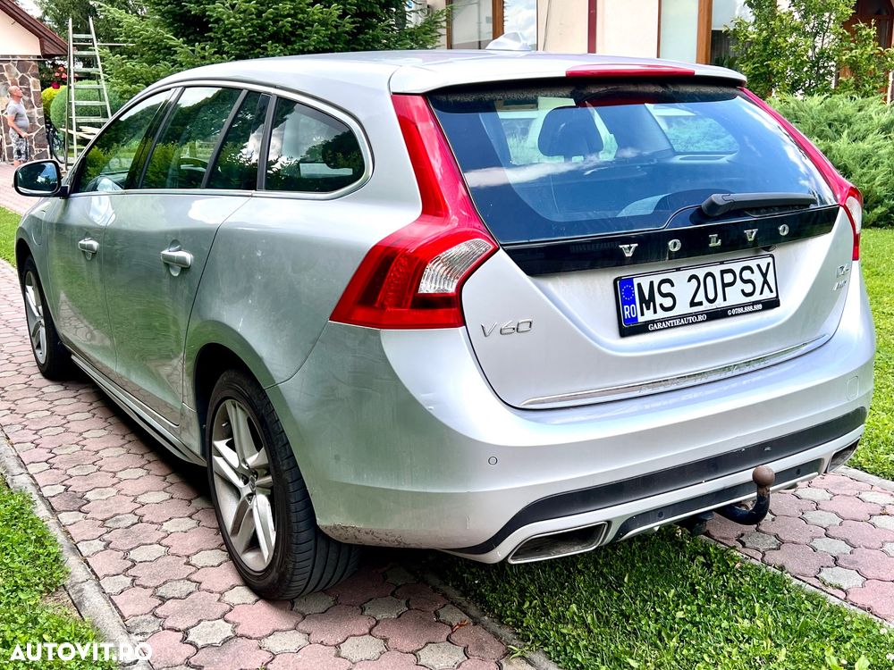 VOLVO V60 2015 — imagine 3