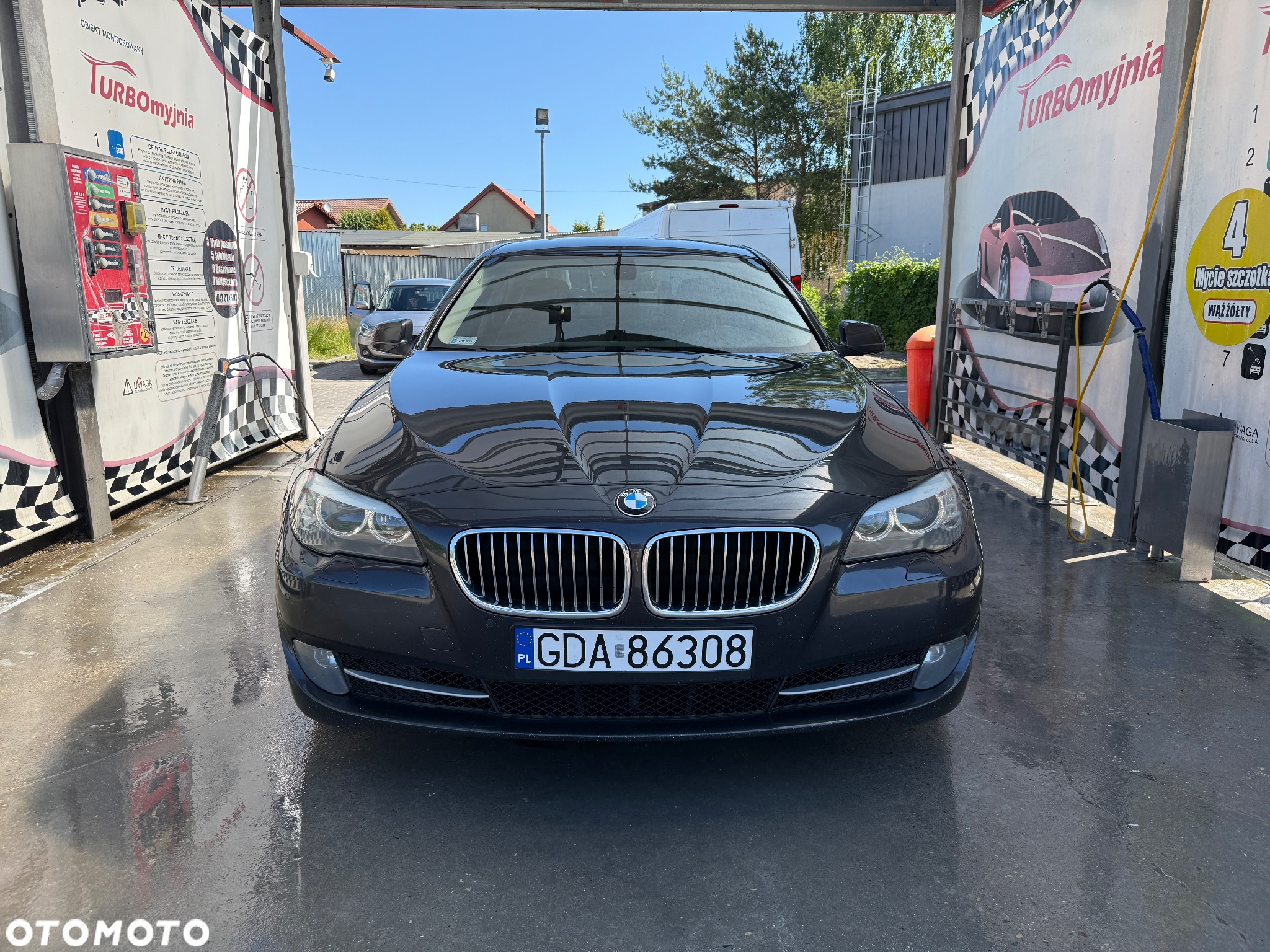 BMW Seria 5 520d - 2