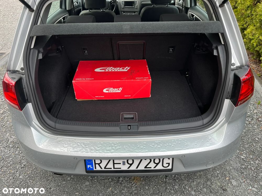 Volkswagen Golf - 19