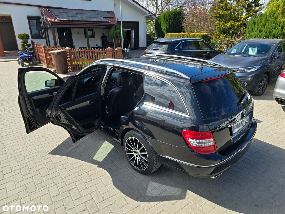 Mercedes-Benz Klasa C - 39