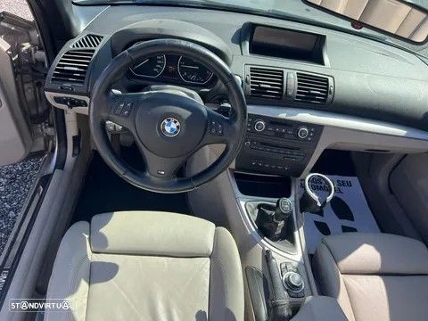 BMW 123 d Cabrio - 25