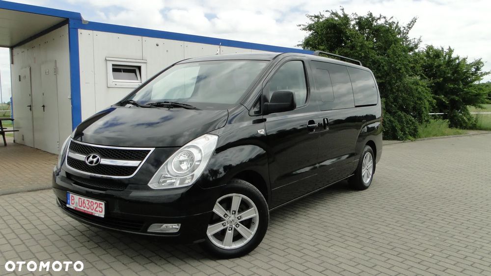 Hyundai H-1 Starex - 2