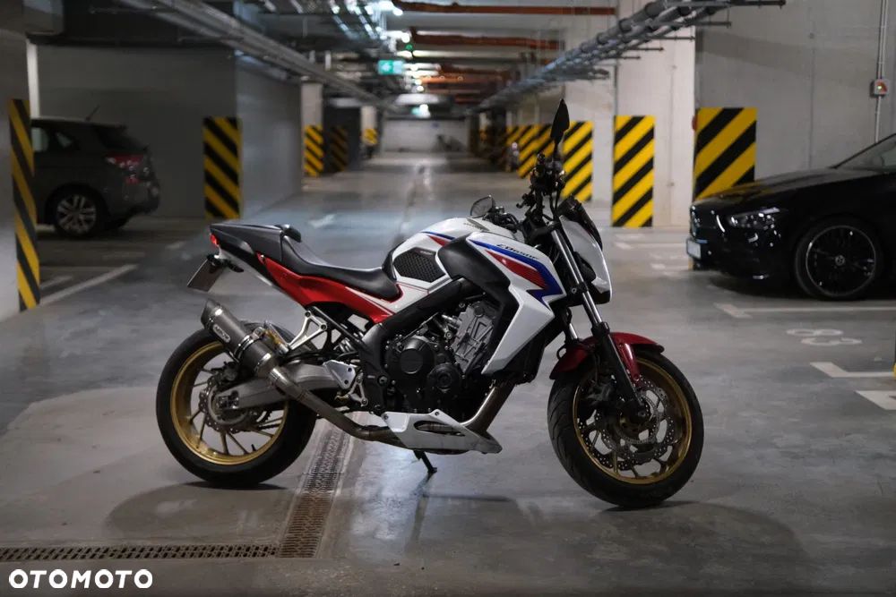 Honda CB - 1