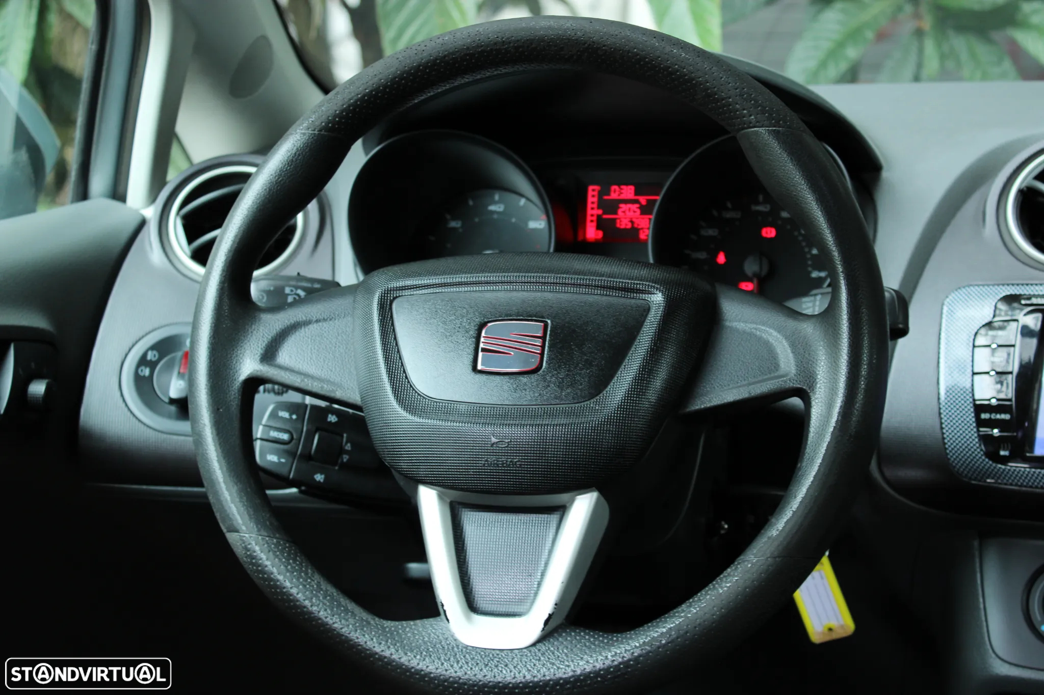 SEAT Ibiza ST 1.2 TDI Eco.Reference DPF - 13