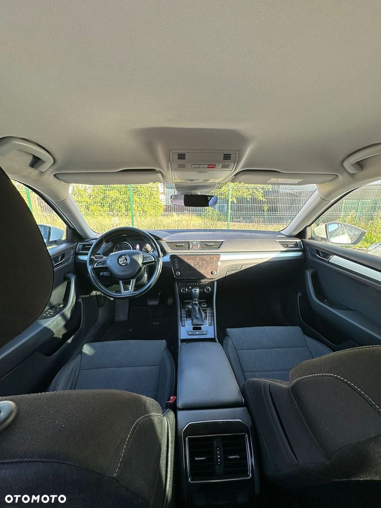 Skoda Superb 1.6 TDI DSG Active - 8