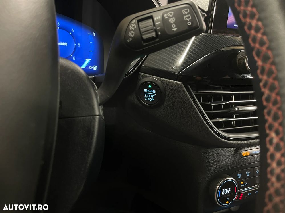 Ford Kuga 2.0 EcoBlue A8 AWD ST Line - 23